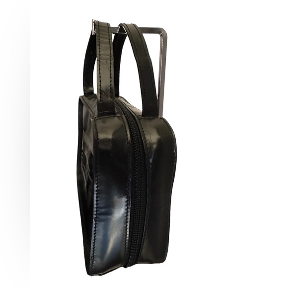 GUCCI VINTAGE EUC BLACK PATENT LEATHER MINI BAG W/COA - Picture 4 of 11